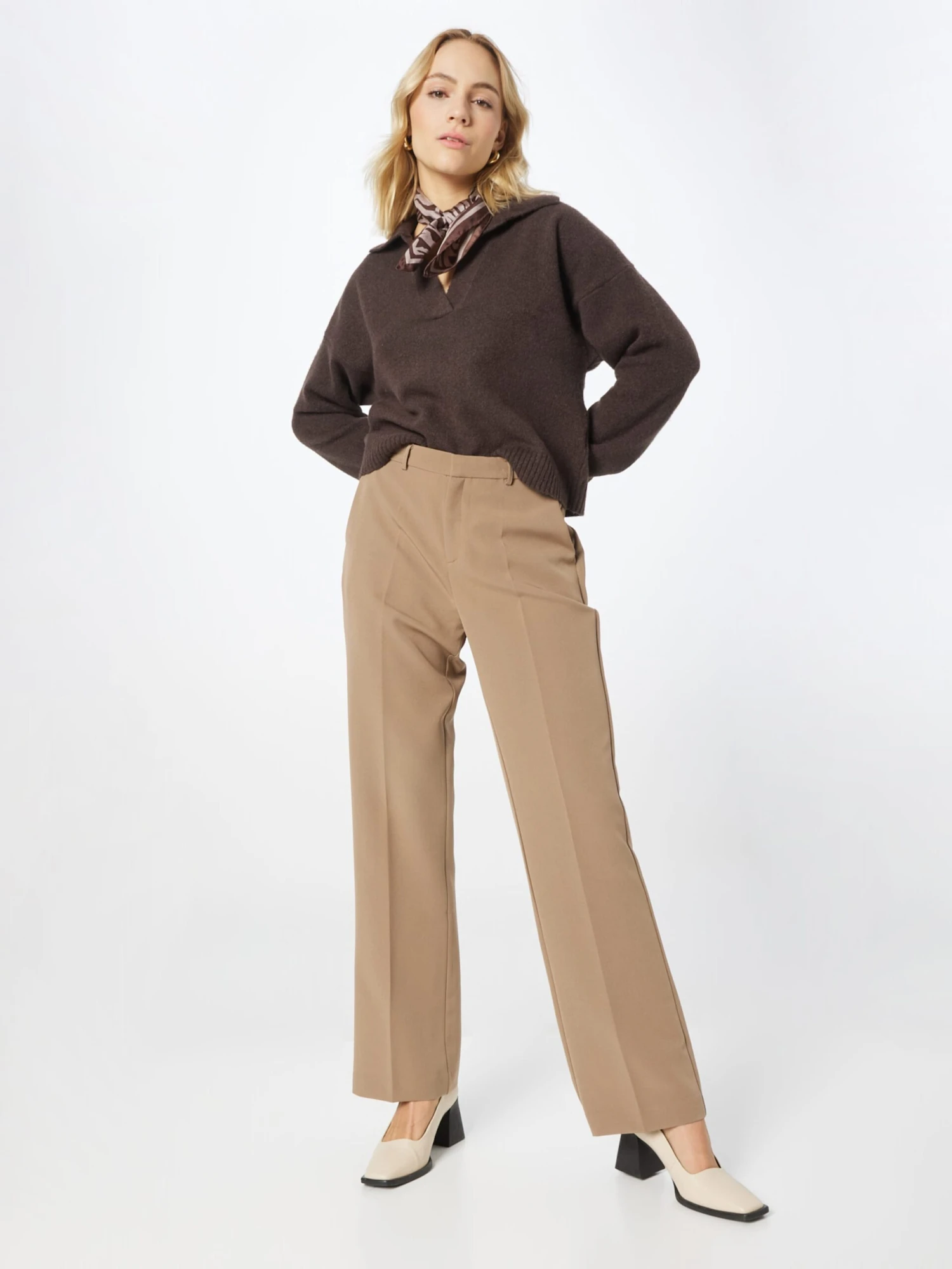 Monki Basic Truien Trui Dames Donkerbruin 5 Monki Basic Truien Trui Dames Donkerbruin - Afbeelding 5