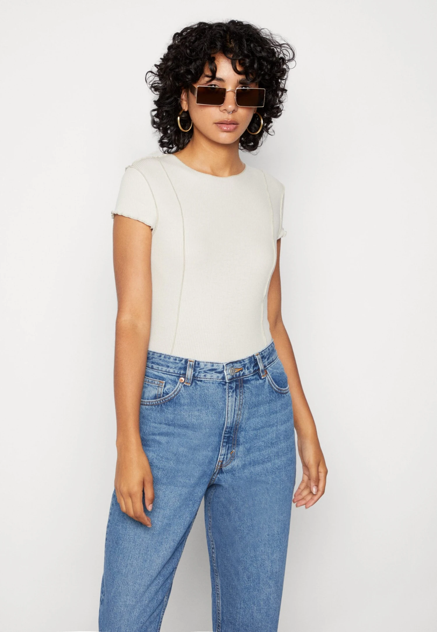 Monki Straight Leg Jeans - Blue Denim 4 Monki Straight Leg Jeans - Blue Denim - Afbeelding 4