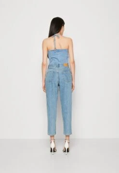 Monki Slim Fit Jeans - Blue Medium Dusty Mid Blue -Monki Winkel 1375dfcf47ae4a03b5c43e1a5ab92281