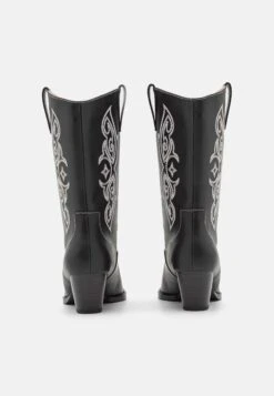 Monki Cowboy-/Bikerlaarzen - Black Dark 9 Monki Cowboy-/Bikerlaarzen - Black Dark -Monki Winkel 24065443498b4ee7b5c91d308ff22ea7