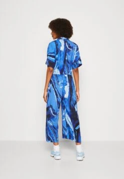 Monki Jumpsuit - Blue Liquid -Monki Winkel 26559e5d6eb840fe92586d38528c6df8