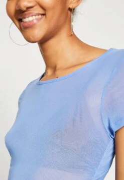 Monki T-Shirt Print - Blue 11 Monki T-Shirt Print - Blue -Monki Winkel 2eb7007412b747eb8e76ccf0eed14f3b