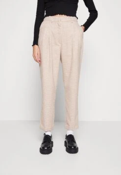 Monki Broek - Choco.Check.Big