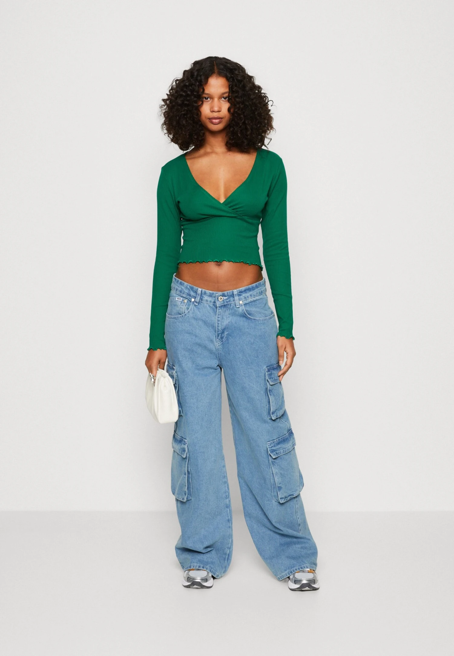 Monki Longsleeve - Solid Green 2 Monki Longsleeve - Solid Green - Afbeelding 2