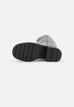 Monki Plateaulaarzen - Black -Monki Winkel 3b272b4ec78c461c923b43675f849993