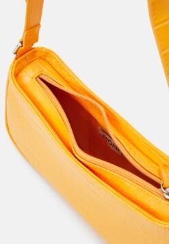 Monki Handtas - Orange 6 Monki Handtas - Orange -Monki Winkel 5086065b7e8b44b1891d10a5ca1e64c9