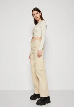 Monki Cargobroek - Beige -Monki Winkel 59cc61dfbb60424ab27e6323e182585e