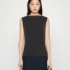 Monki Top - Black Dark