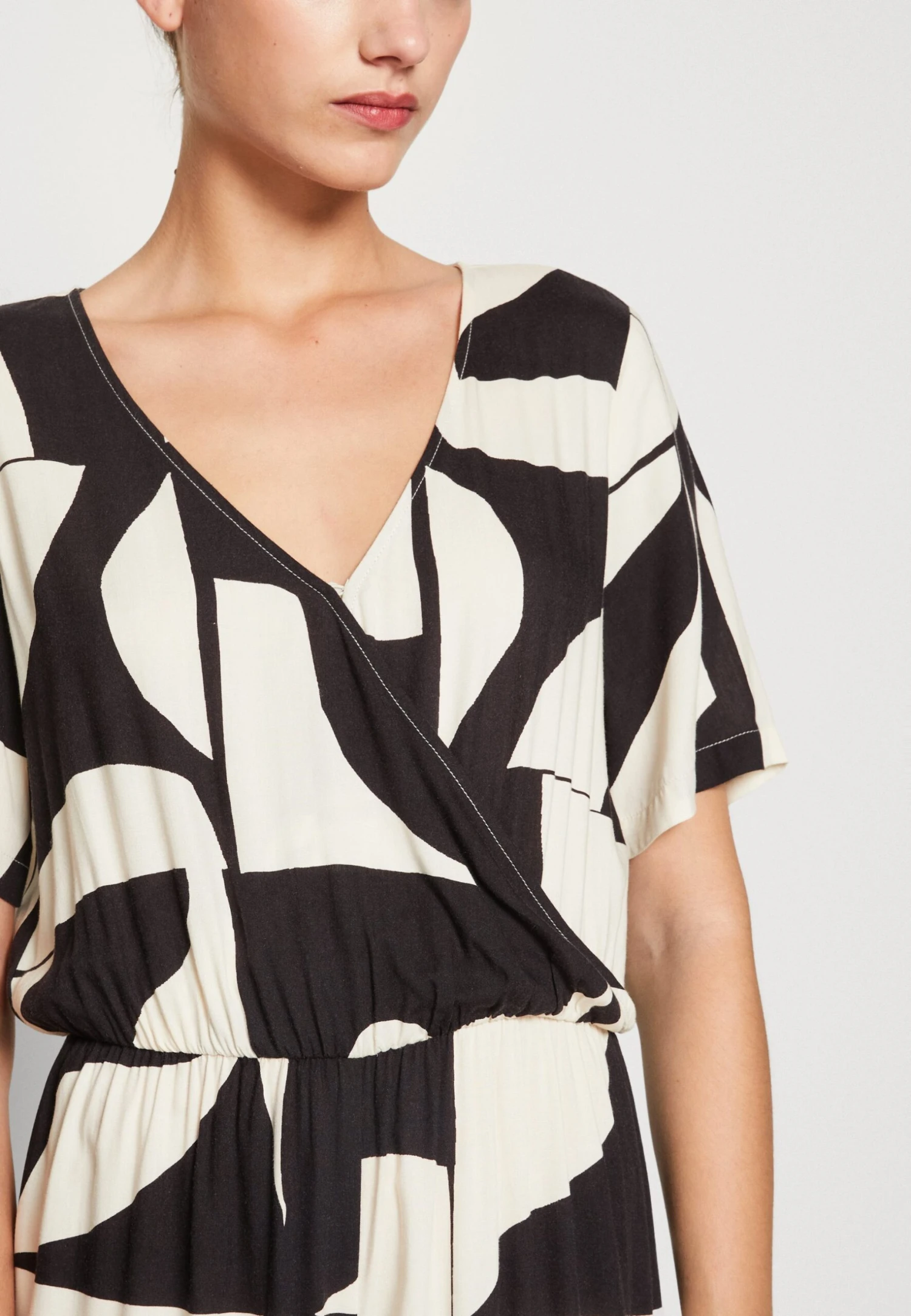 Monki Jumpsuit - Black White 6 Monki Jumpsuit - Black White - Afbeelding 6