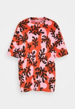 Monki T-Shirt Basic - Pink/Black/Red 10 Monki T-Shirt Basic - Pink/Black/Red -Monki Winkel 736d0b61b4cb4caa91a3c7a7534c72e7