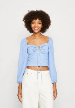 Monki Longsleeve - Light Blue