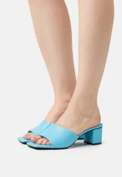 Monki Muiltjes Met Hak - Turquoise Bright