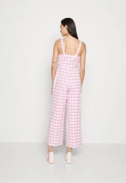 Monki Jumpsuit - Pink 8 Monki Jumpsuit - Pink -Monki Winkel 91dd4d8360e54e1fb80cb4046f58cfe5