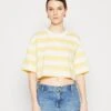 Monki T-Shirt Print - Yellow Light