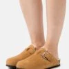 Monki Chaneera- Pantoffels - Beige Dark