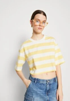 Monki T-Shirt Print - Yellow Light 9 Monki T-Shirt Print - Yellow Light -Monki Winkel 9a1261df1a8645fbb4c8dddaca284d88