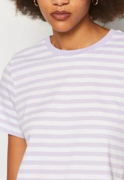 Monki 2 Pack - T-Shirt Print - White Yellow/White Lilac 13 Monki 2 Pack - T-Shirt Print - White Yellow/White Lilac -Monki Winkel a4a4a728c5584815a9dce13c84cc93fb