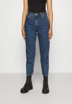 Monki Straight Leg Jeans - Blue Medium Dusty