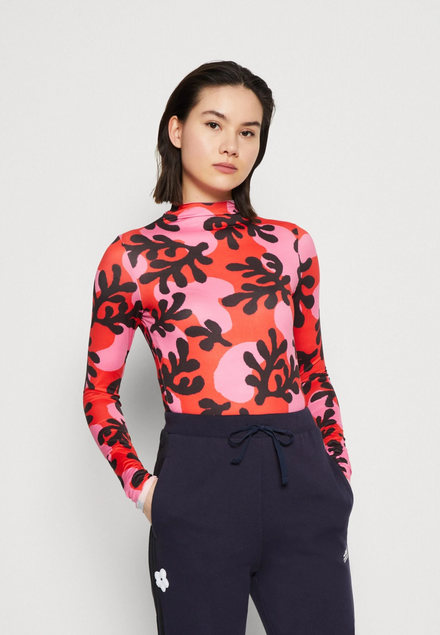 Monki Longsleeve - Red/Pink/Multi-Coloured 1 Monki Longsleeve - Red/Pink/Multi-Coloured