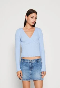 Monki Longsleeve - Blue Light