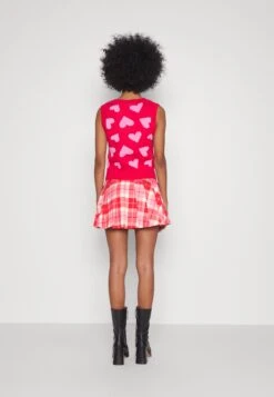 Monki Minirok - Lihgt Red/Pink 7 Monki Minirok - Lihgt Red/Pink -Monki Winkel bc63cc91fd314a949806b6e86d7faa00