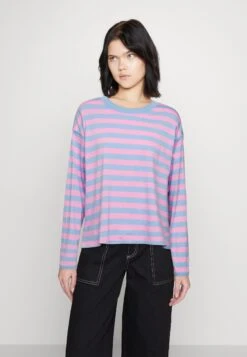 Monki Longsleeve - Light Blue/Light Pink