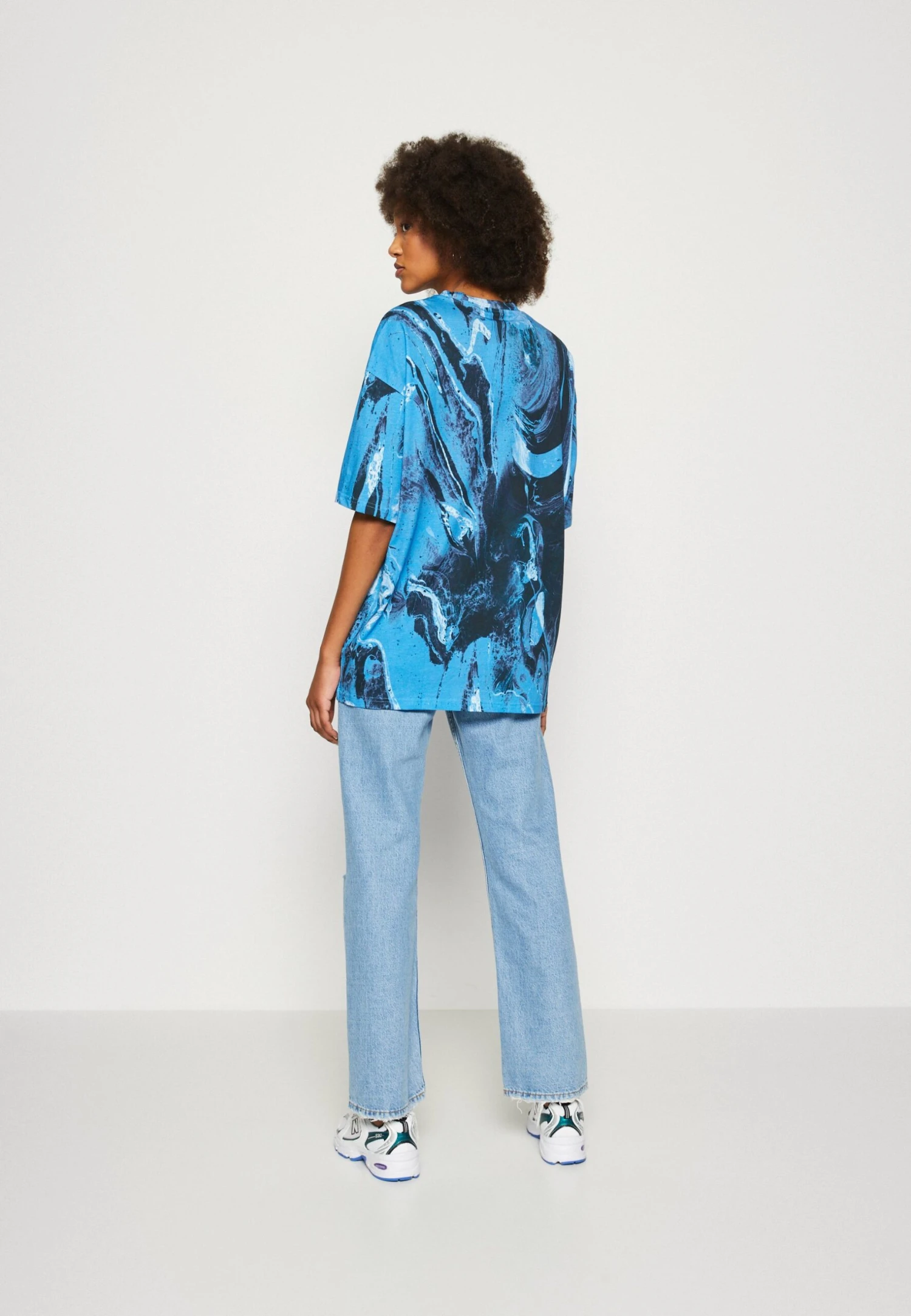 Monki T-Shirt Basic - Blue 3 Monki T-Shirt Basic - Blue - Afbeelding 3