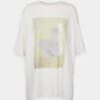 Monki T-Shirt Basic - White Dusty
