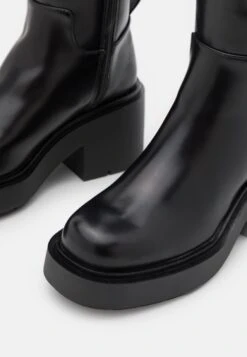 Monki Plateaulaarzen - Black -Monki Winkel de8aea520f3046008427520f2f6d4670