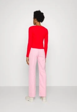 Monki Longsleeve - Red Bright -Monki Winkel e764ff69b8a544a4b8f1118ba9212a60