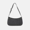 Monki Handtas - Black